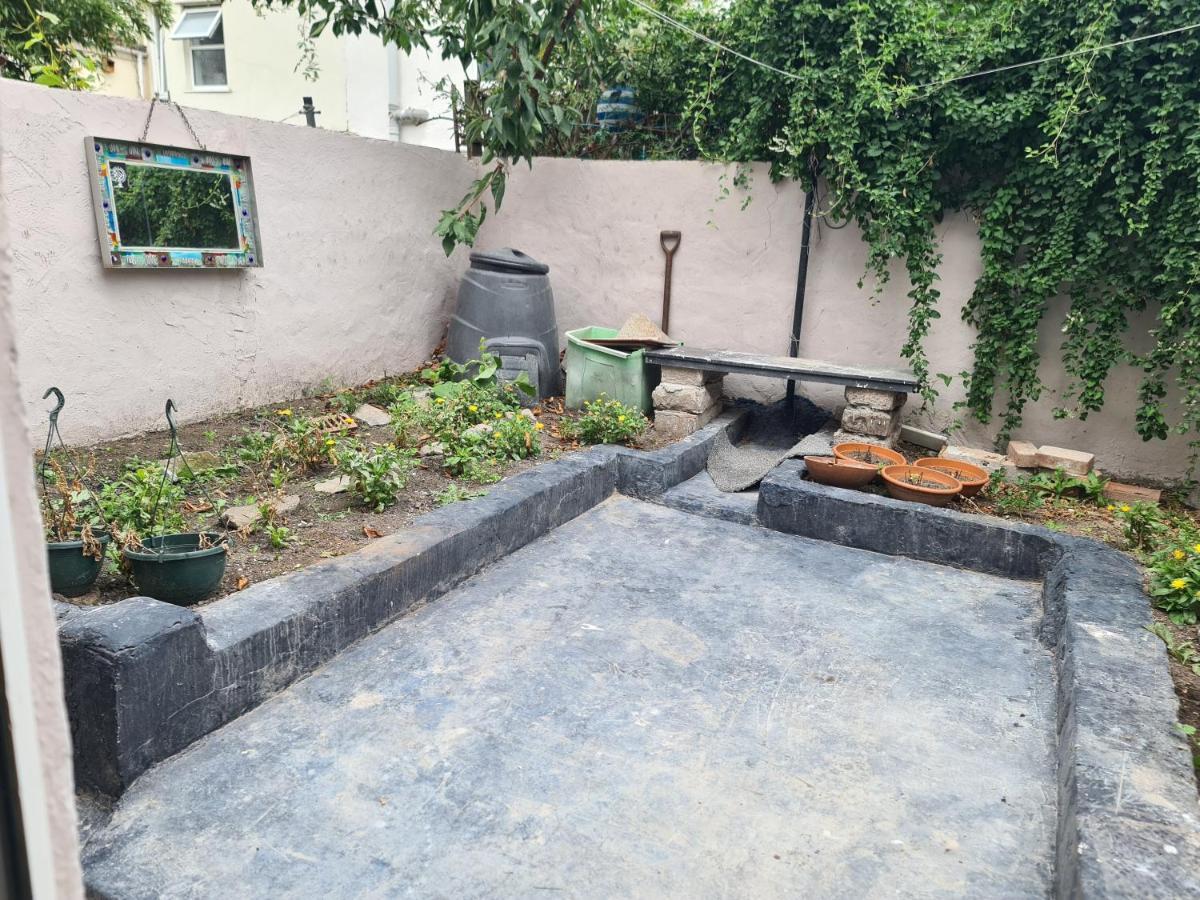 מלון Ground Floor Flat , 31 Lena Street, Easton,Bristol Avon, Uk מראה חיצוני תמונה